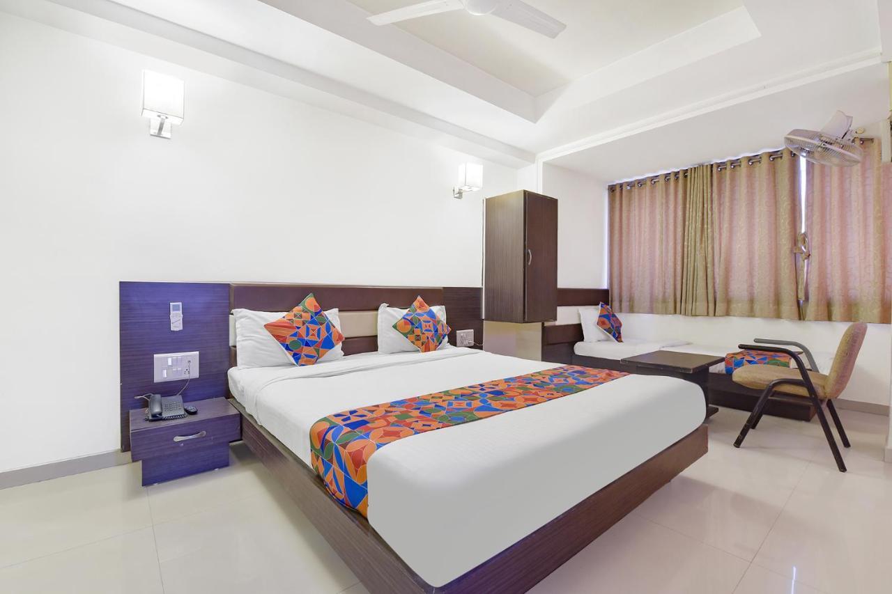 Fabhotel Skyland Ahmadabad Zewnętrze zdjęcie