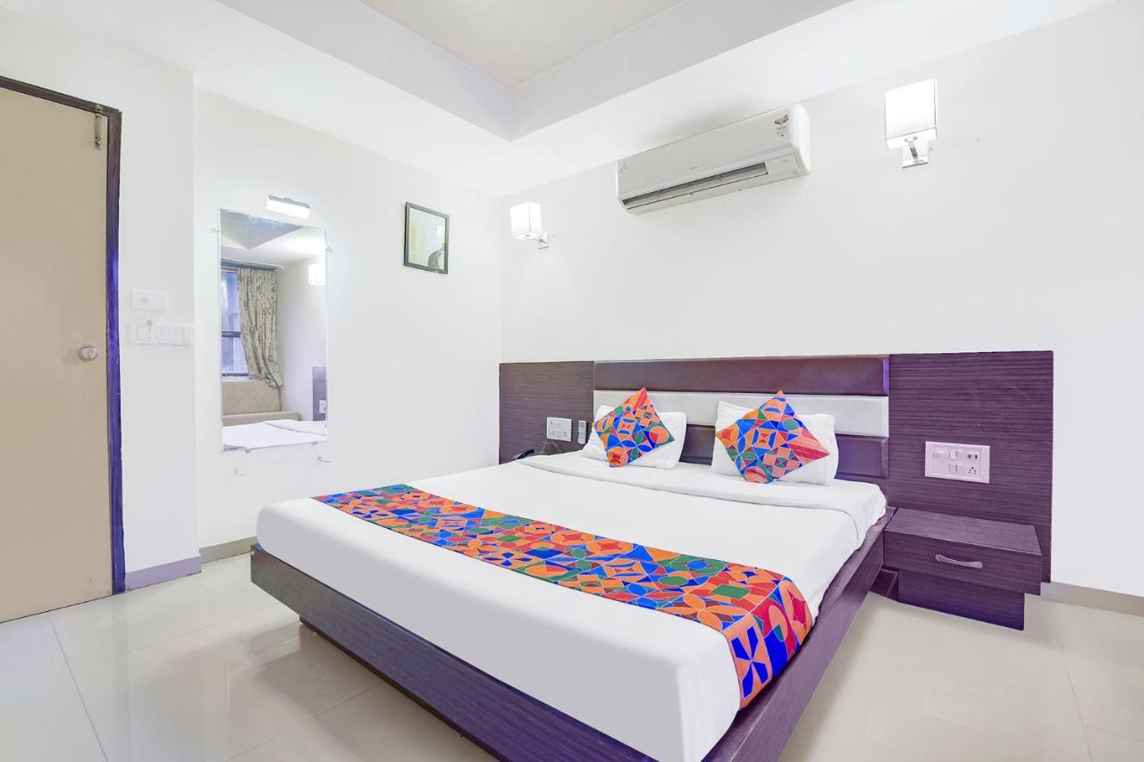 Fabhotel Skyland Ahmadabad Zewnętrze zdjęcie