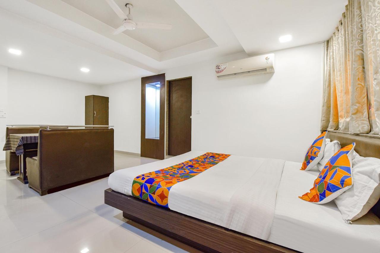 Fabhotel Skyland Ahmadabad Zewnętrze zdjęcie