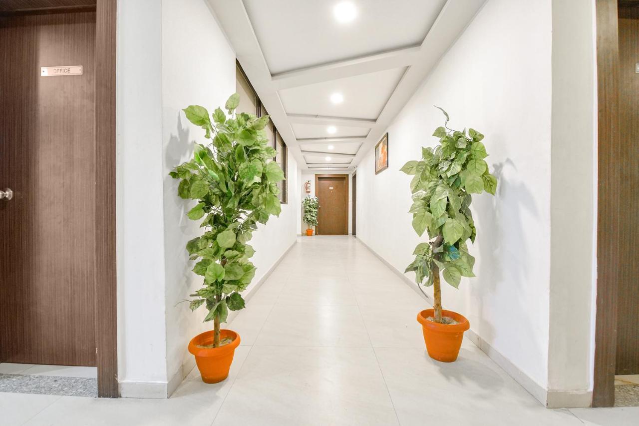 Fabhotel Skyland Ahmadabad Zewnętrze zdjęcie
