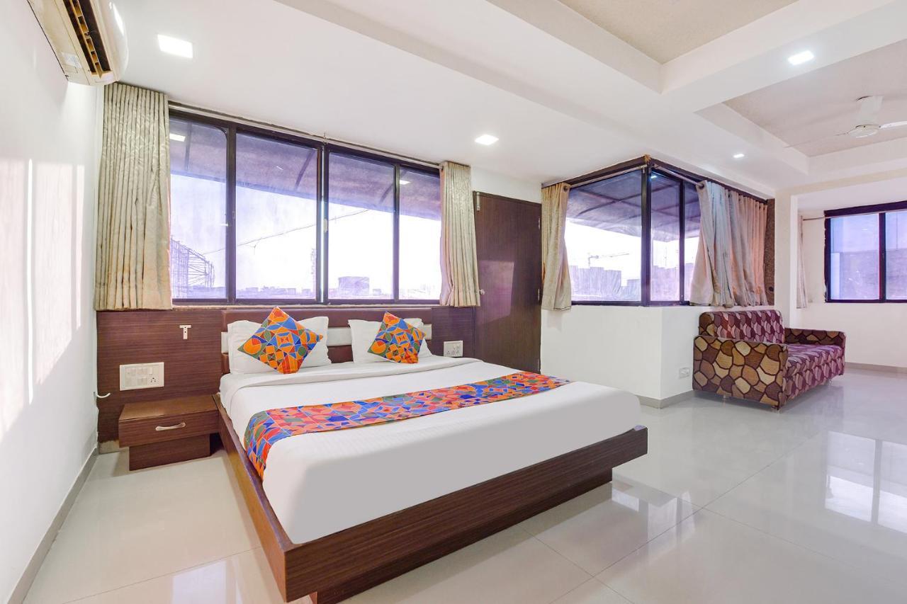 Fabhotel Skyland Ahmadabad Zewnętrze zdjęcie