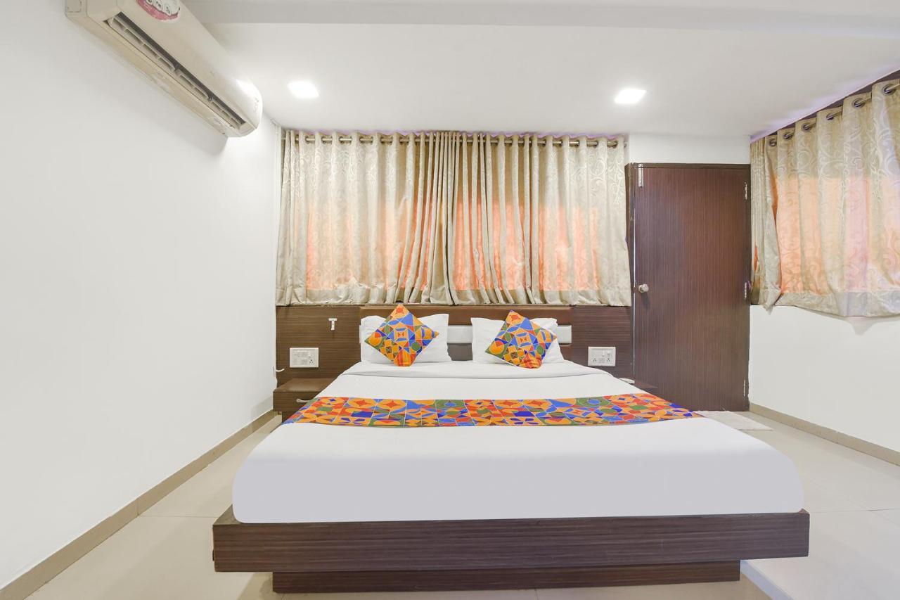 Fabhotel Skyland Ahmadabad Zewnętrze zdjęcie